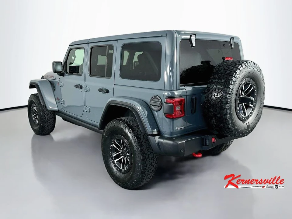2026 Jeep JL Wrangler - Image 5 of 23
