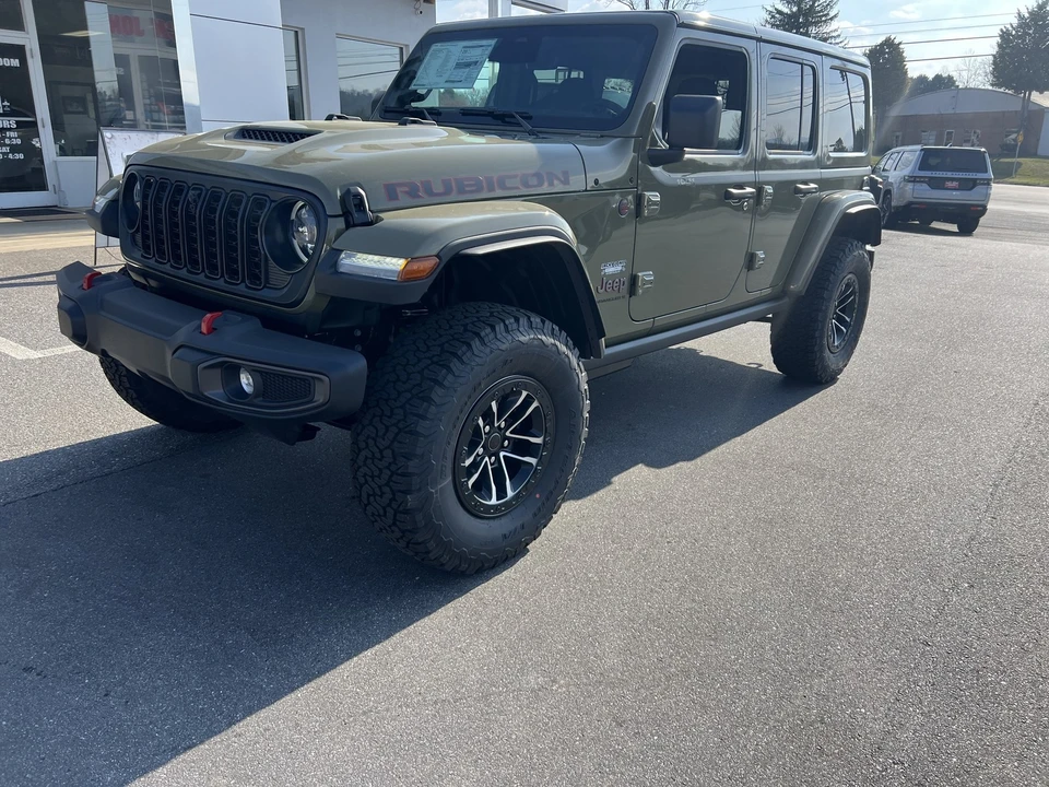 2026 Jeep JL Wrangler - Image 6 of 27