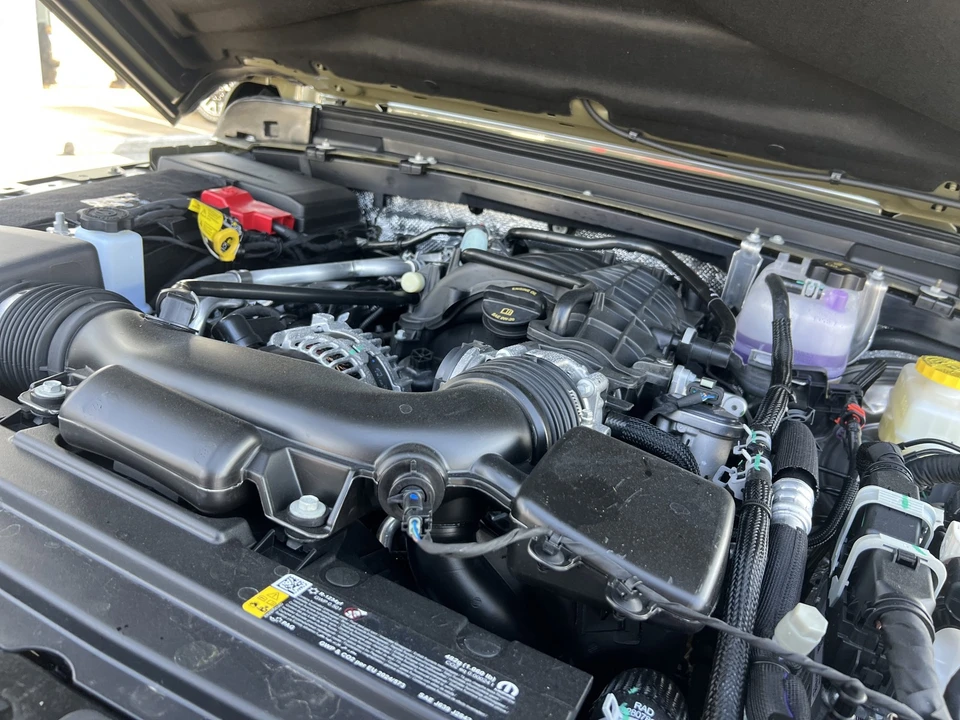 2026 Jeep JL Wrangler - Image 27 of 27