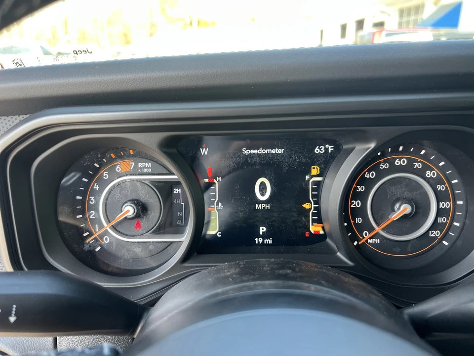 2026 Jeep JL Wrangler - Image 24 of 27