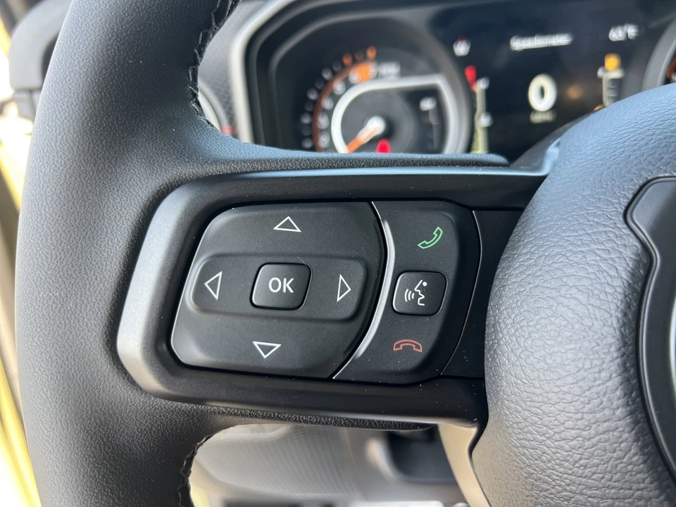 2026 Jeep JL Wrangler - Image 23 of 27