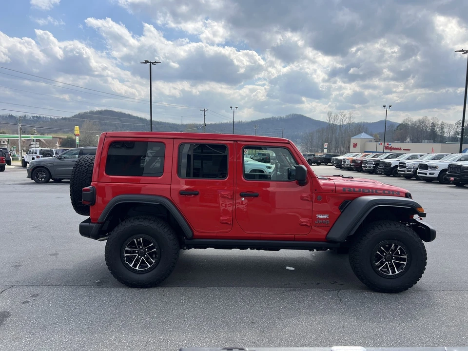 2026 Jeep JL Wrangler - Image 4 of 21