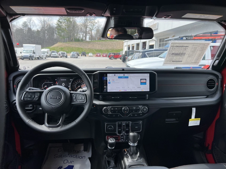 2026 Jeep JL Wrangler - Image 13 of 21