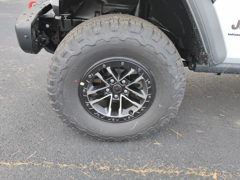 2026 Jeep JL Wrangler - Image 10 of 12