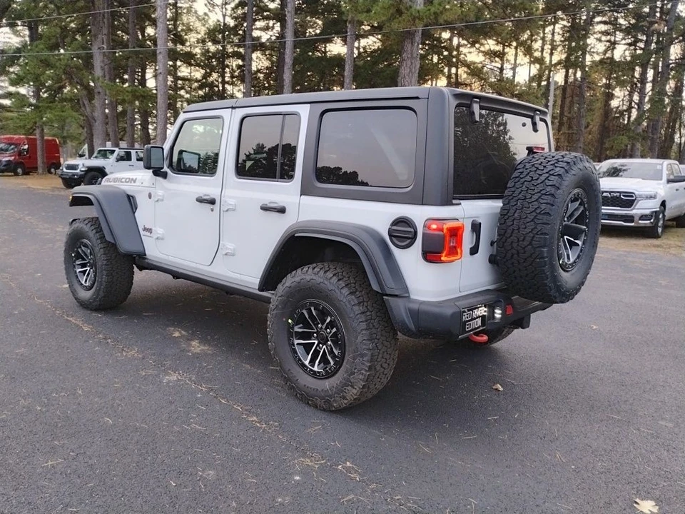 2026 Jeep JL Wrangler - Image 7 of 12