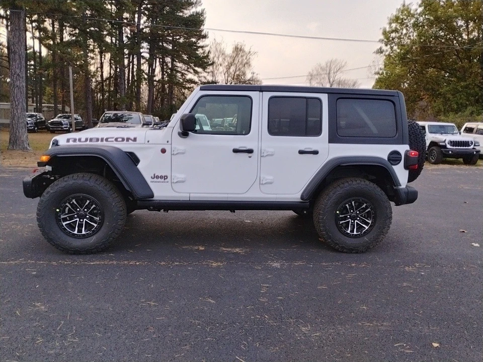 2026 Jeep JL Wrangler - Image 8 of 12