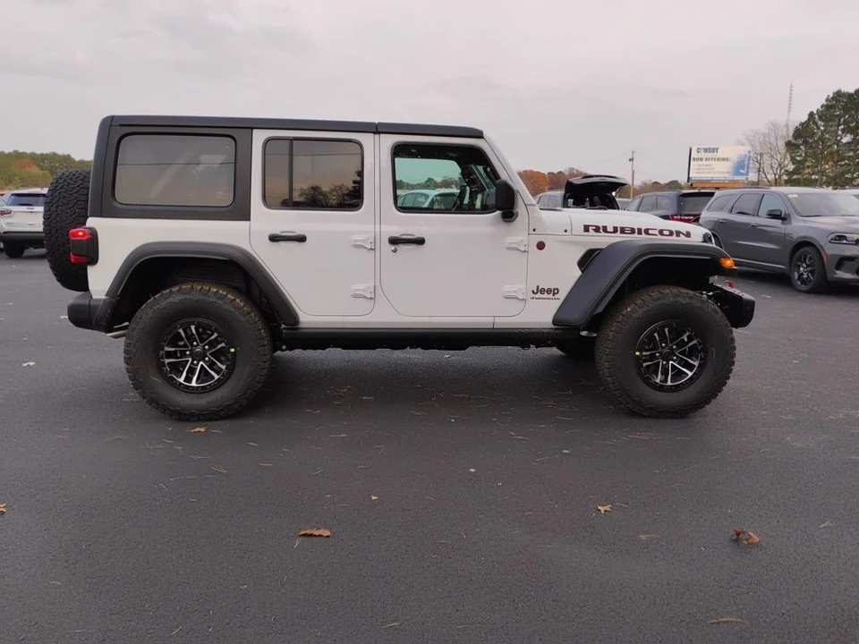 2026 Jeep JL Wrangler - Image 4 of 12