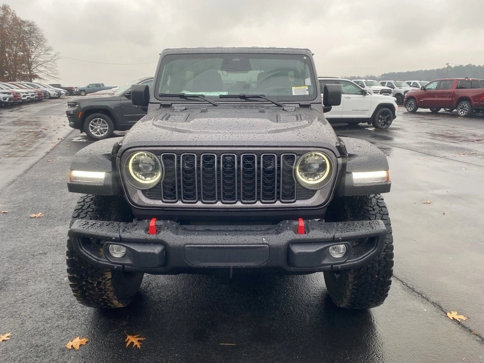 2026 Jeep JL Wrangler - Image 2 of 12