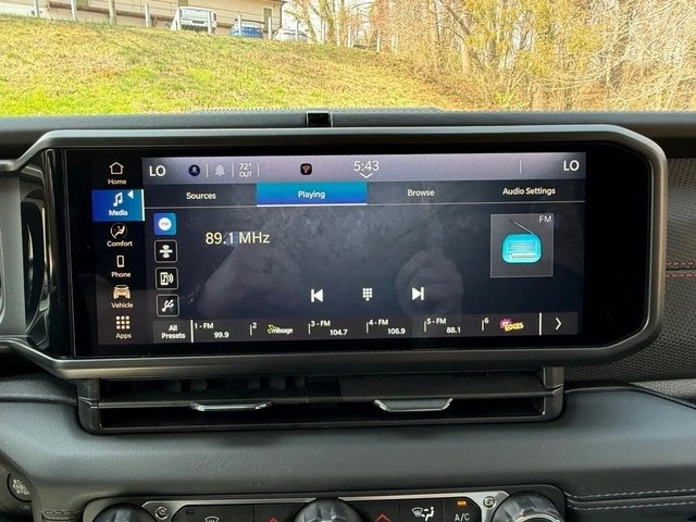 2026 Jeep JL Wrangler - Image 20 of 21