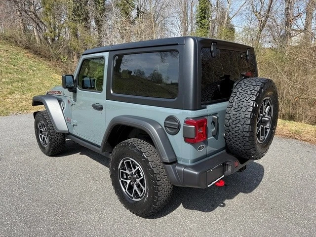 2026 Jeep JL Wrangler - Image 8 of 21