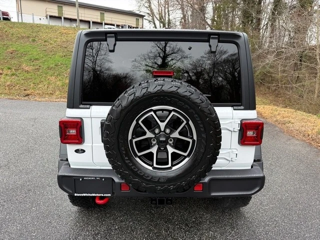 2026 Jeep JL Wrangler - Image 8 of 21