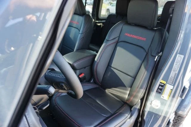2026 Jeep JL Wrangler - Image 12 of 18