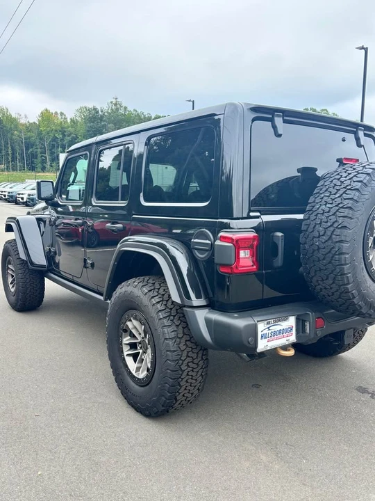 2026 Jeep JL Wrangler - Image 5 of 13