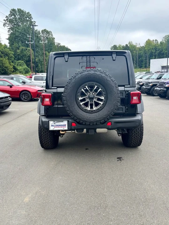 2026 Jeep JL Wrangler - Image 4 of 13