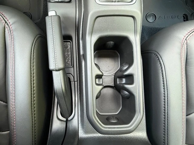 2026 Jeep JL Wrangler - Image 26 of 30