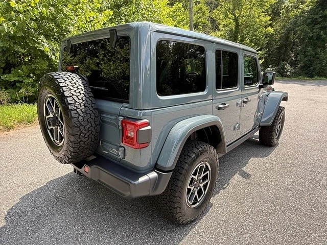 2026 Jeep JL Wrangler - Image 7 of 30