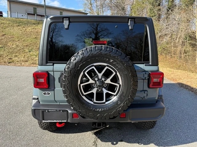 2026 Jeep JL Wrangler - Image 8 of 31