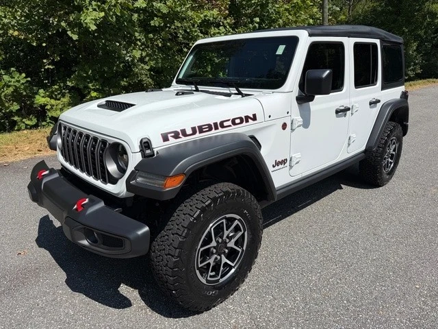 2026 Jeep JL Wrangler - Image 3 of 30