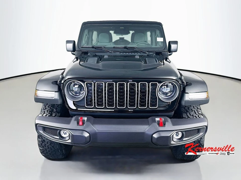 2026 Jeep JL Wrangler - Image 2 of 12