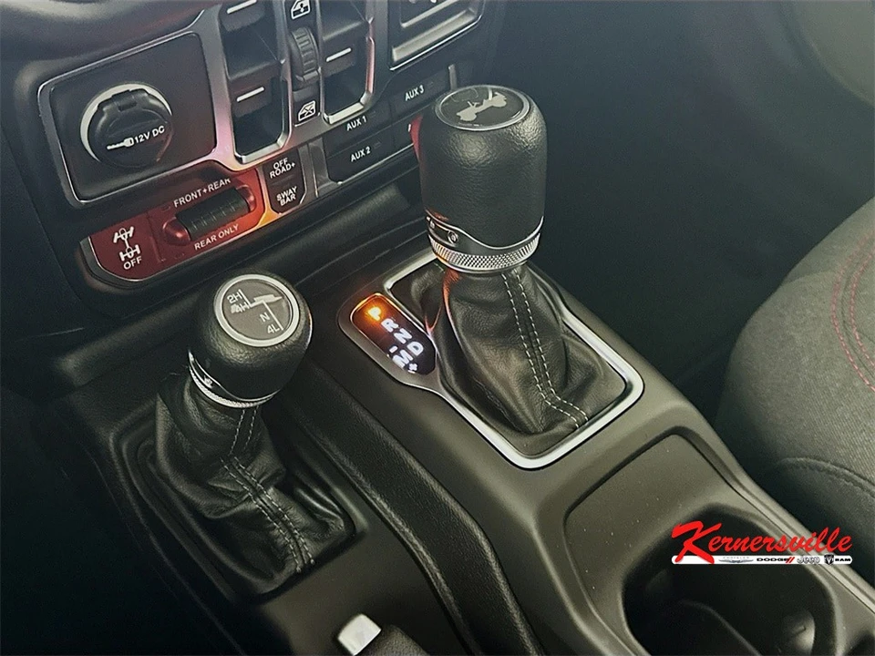 2026 Jeep JL Wrangler - Image 12 of 21