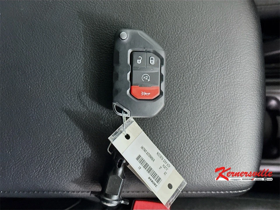 2026 Jeep JL Wrangler - Image 20 of 21