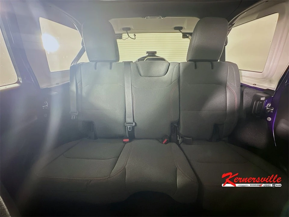 2026 Jeep JL Wrangler - Image 10 of 21