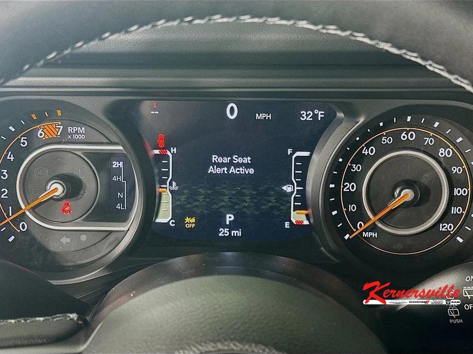 2026 Jeep JL Wrangler - Image 11 of 12