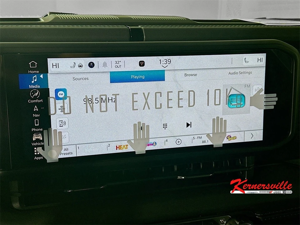 2026 Jeep JL Wrangler - Image 13 of 21