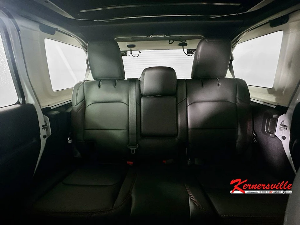 2026 Jeep JL Wrangler - Image 10 of 21