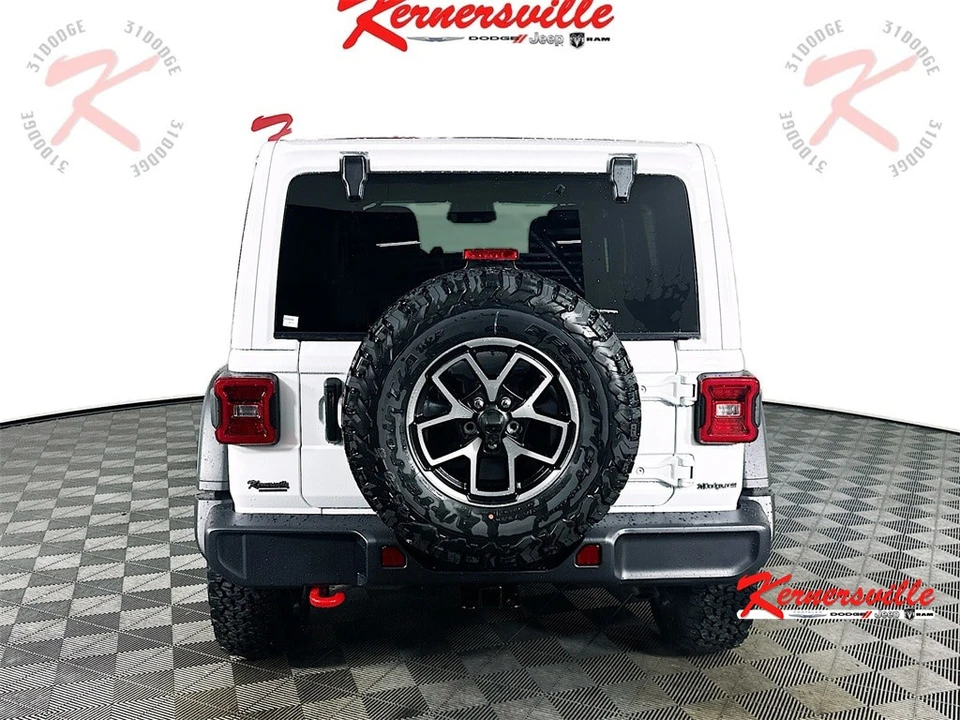 2026 Jeep JL Wrangler - Image 6 of 12