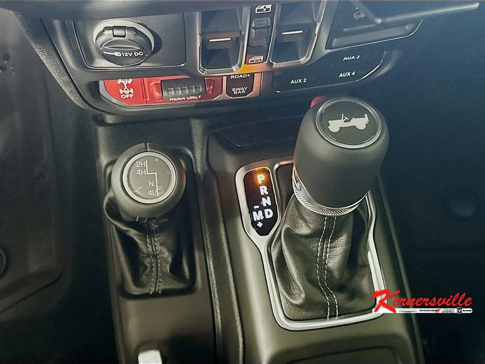 2026 Jeep JL Wrangler - Image 12 of 21