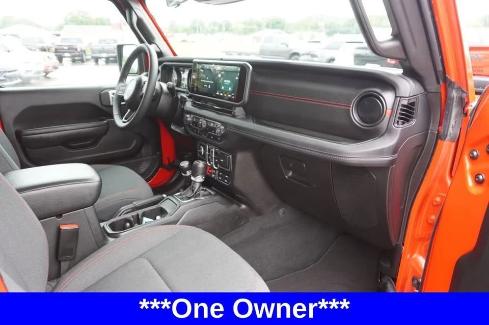 2026 Jeep JL Wrangler - Image 12 of 20
