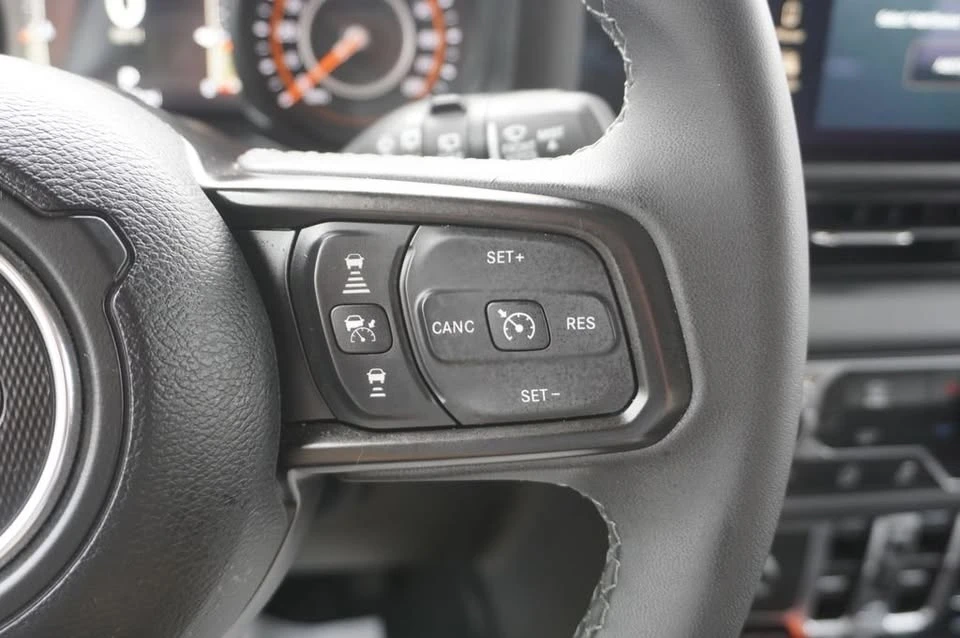 2026 Jeep JL Wrangler - Image 20 of 20