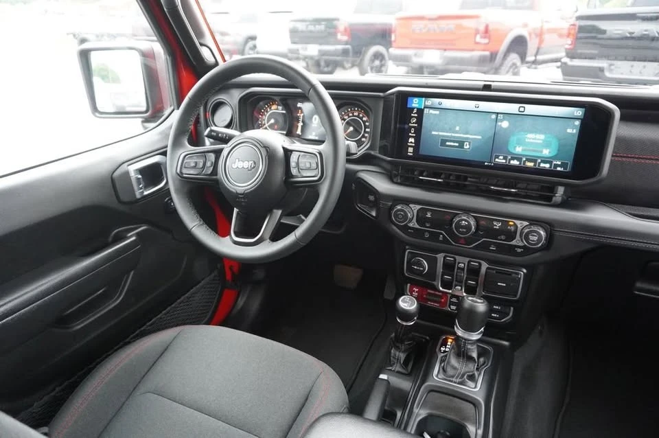 2026 Jeep JL Wrangler - Image 17 of 20