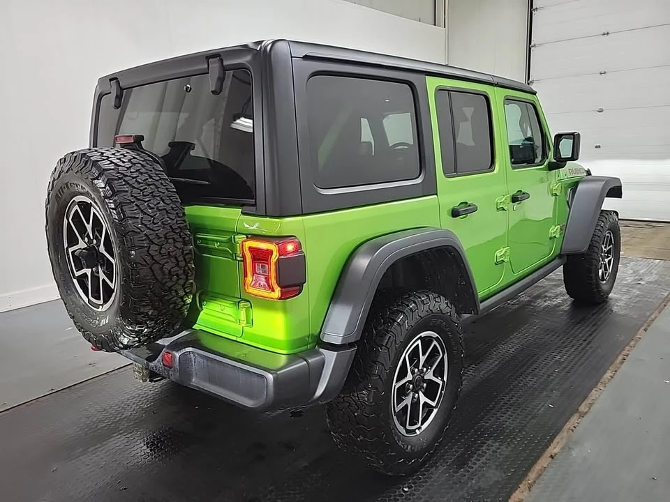2026 Jeep JL Wrangler - Image 2 of 4