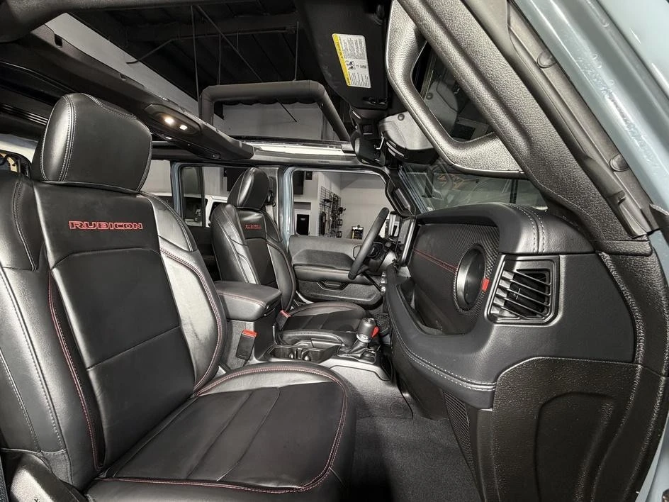 2026 Jeep JL Wrangler - Image 24 of 31