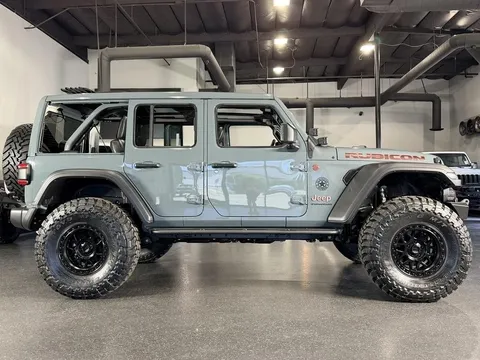 2026 Jeep Wrangler Unlimited Rubicon Skytop