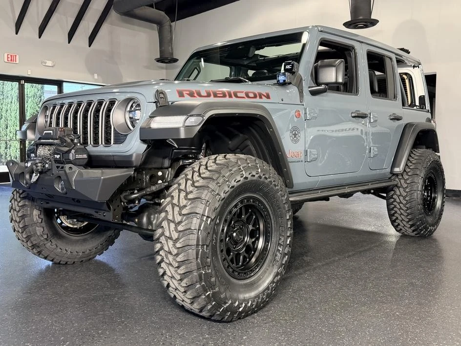 2026 Jeep JL Wrangler - Image 16 of 31