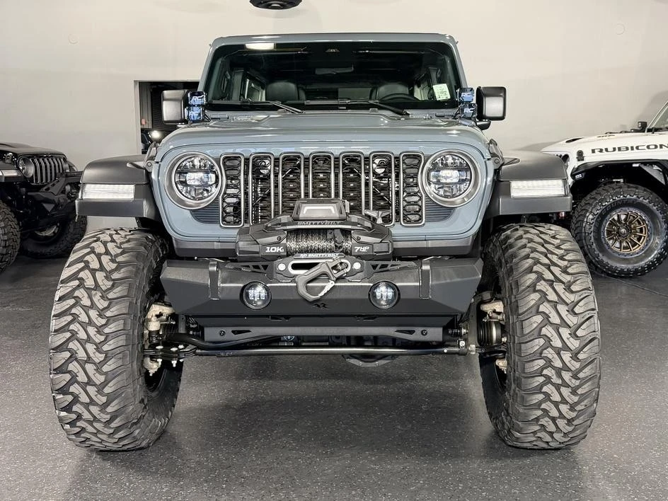 2026 Jeep JL Wrangler - Image 4 of 31