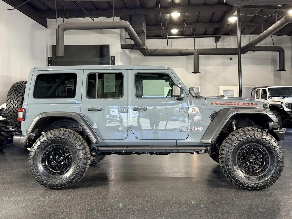 2026 Jeep JL Wrangler - Image 2 of 31