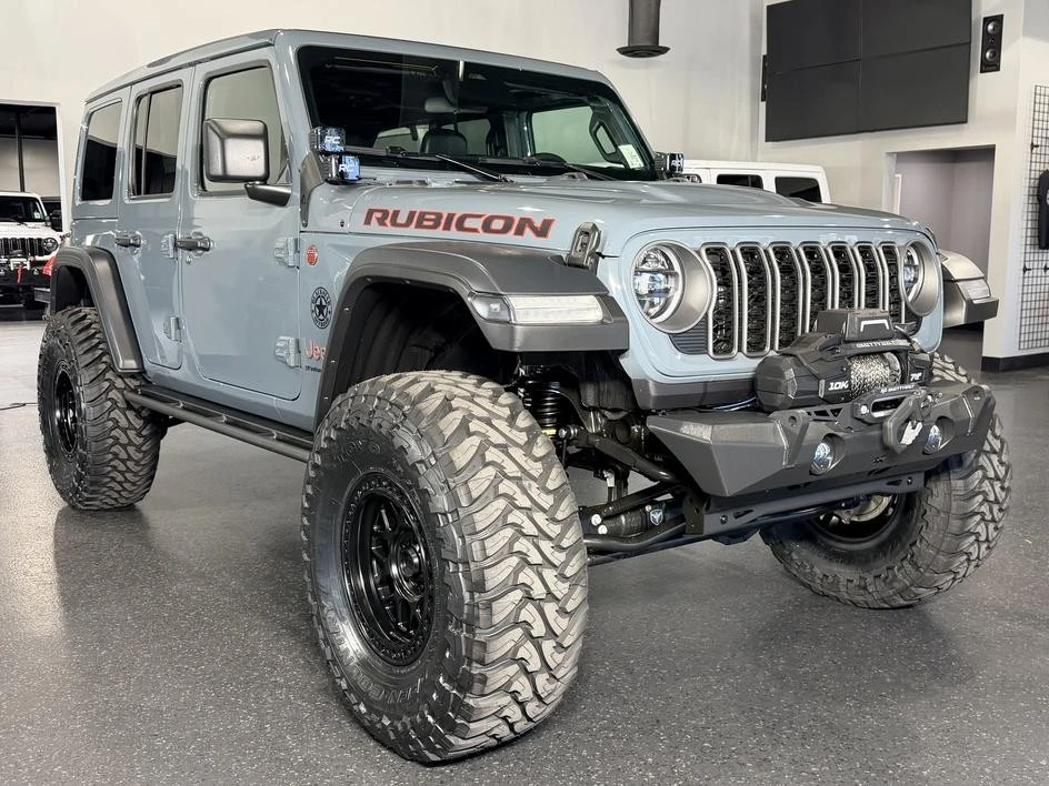 2026 Jeep JL Wrangler - Image 3 of 31