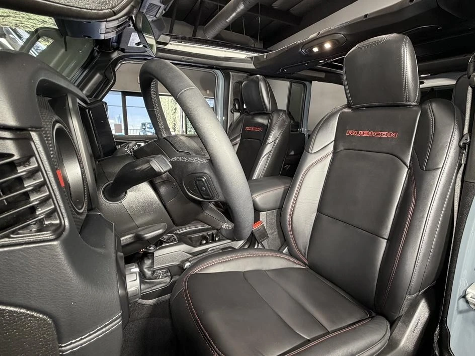 2026 Jeep JL Wrangler - Image 21 of 31