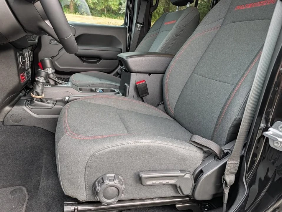 2026 Jeep JL Wrangler - Image 7 of 14