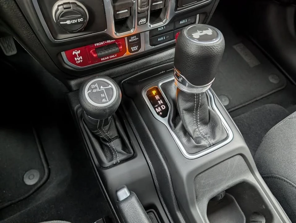 2026 Jeep JL Wrangler - Image 11 of 14
