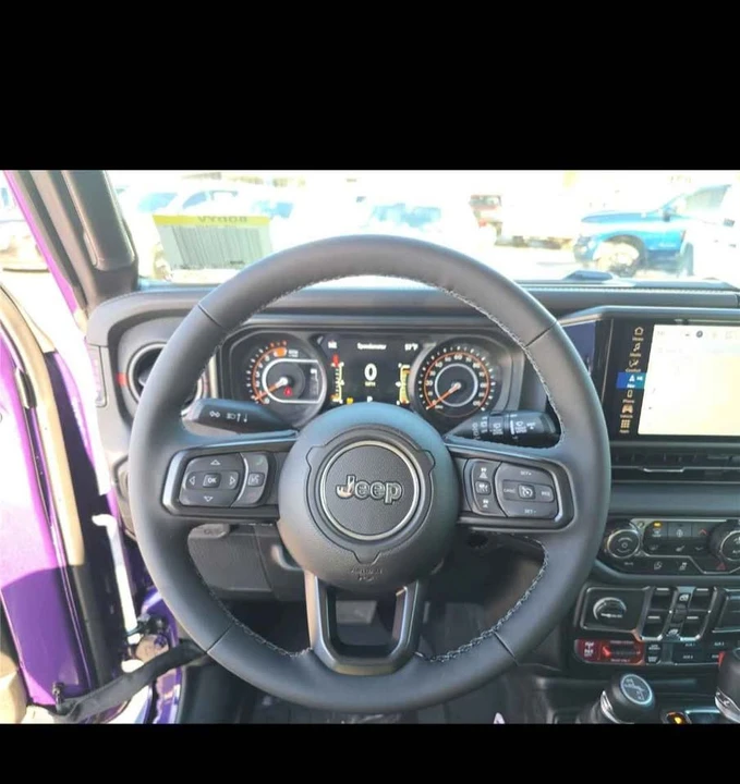 2026 Jeep JL Wrangler - Image 14 of 17