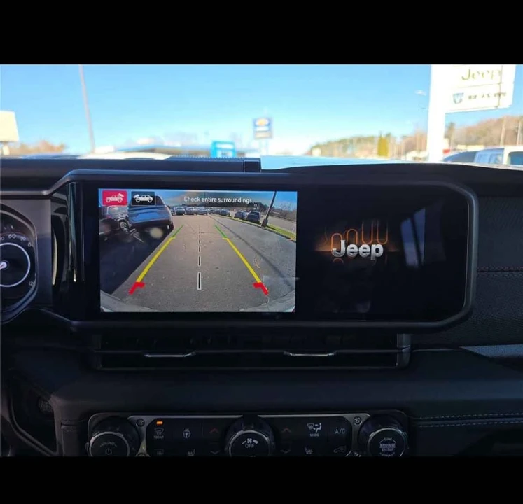 2026 Jeep JL Wrangler - Image 12 of 17