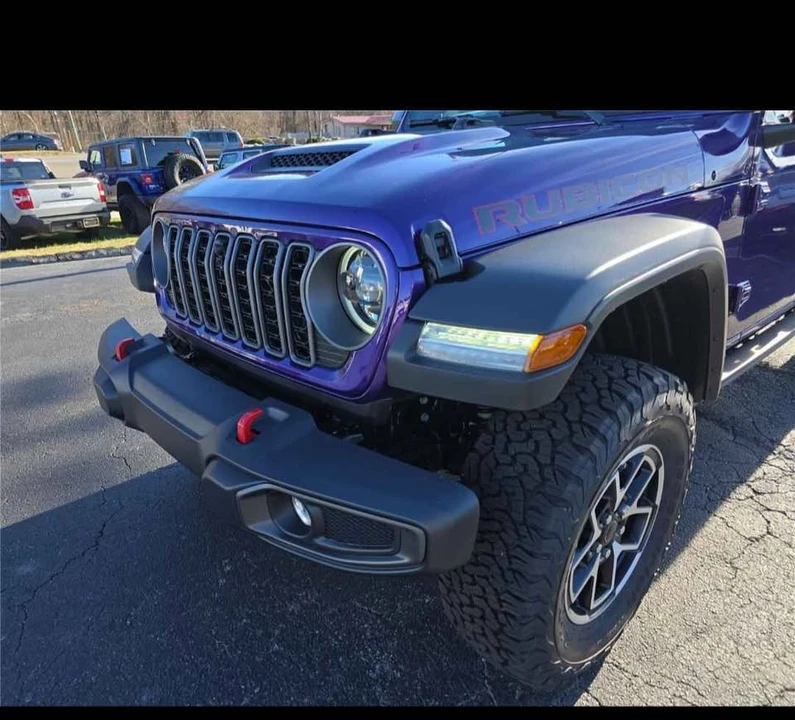 2026 Jeep JL Wrangler - Image 2 of 17