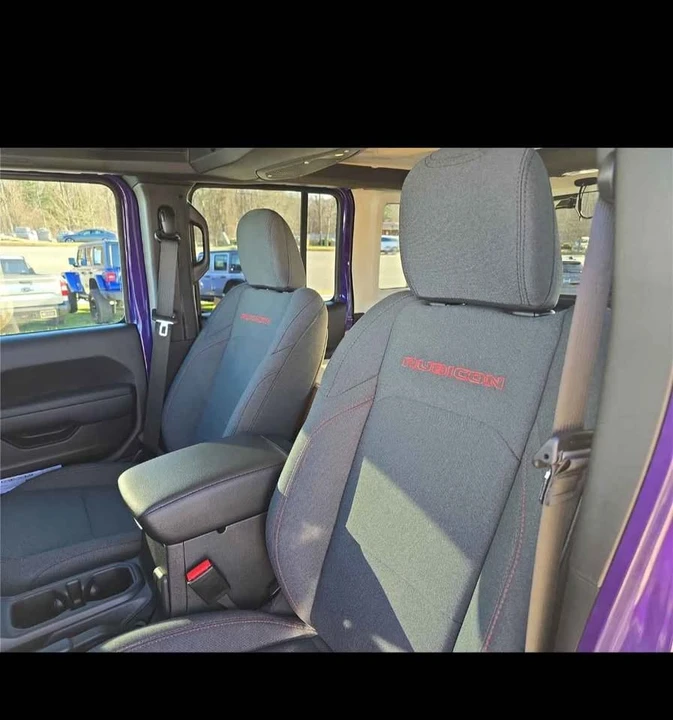 2026 Jeep JL Wrangler - Image 10 of 17