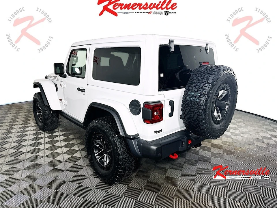 2026 Jeep JL Wrangler - Image 5 of 12