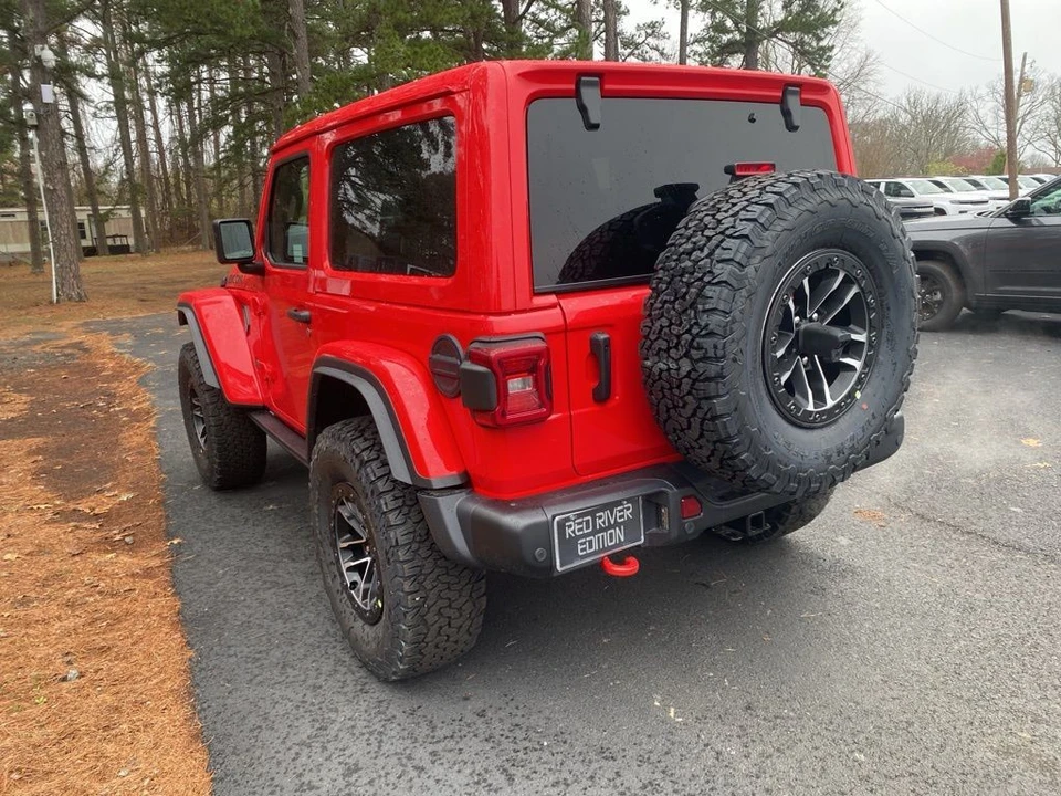 2026 Jeep JL Wrangler - Image 7 of 12